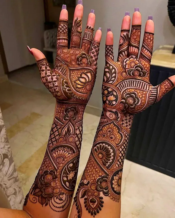 heavy-Mehandi Design