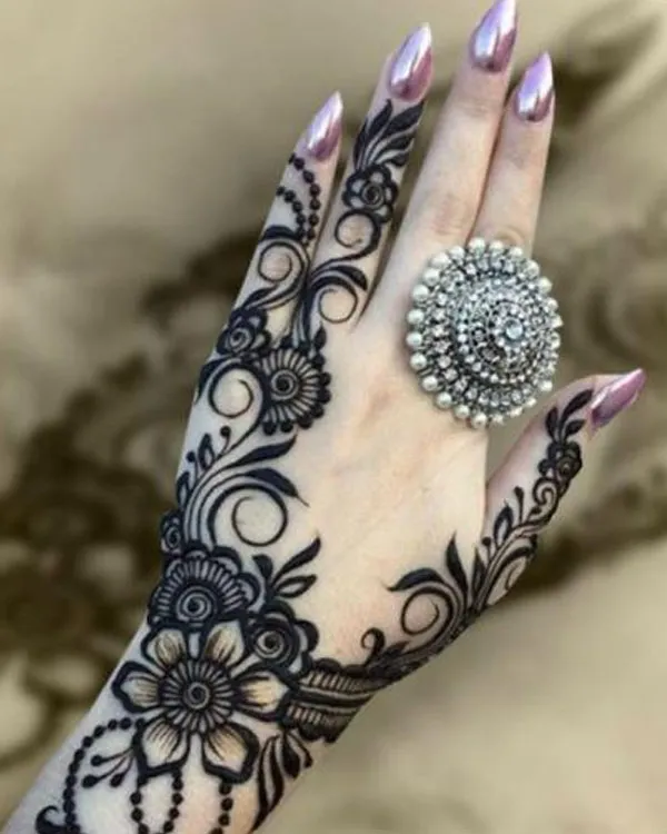 mughlai-Mehandi Design